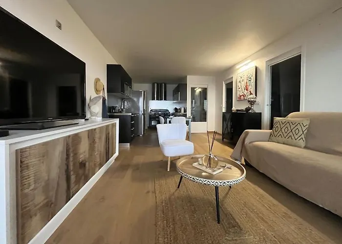 Apartamento Le Cap Neree - Piscine Et Vue Saint-Raphaël