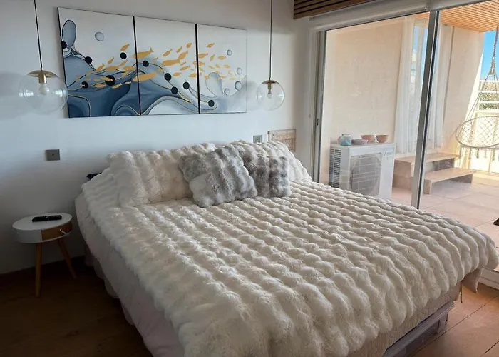 Apartamento Le Cap Neree - Piscine Et Vue Saint-Raphaël